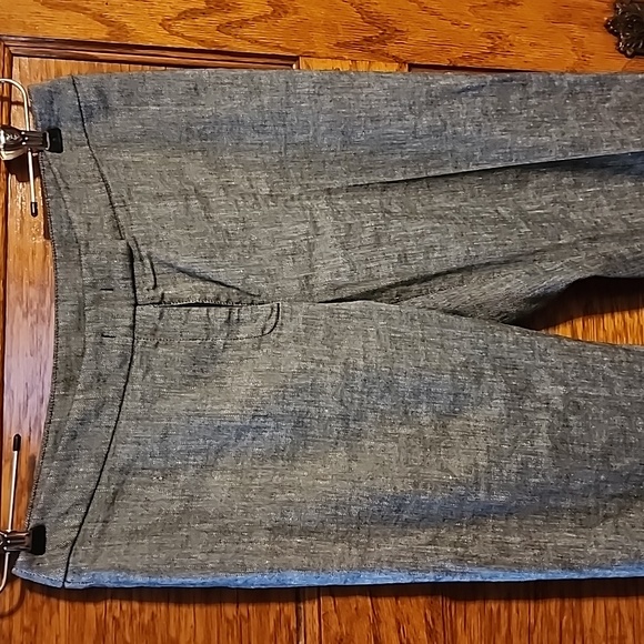 Anne Klein slacks - Picture 2 of 8